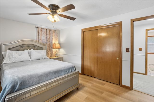 6427 Franklin Avenue, Windsor Heights, IA 50324