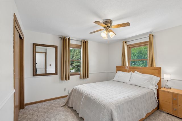 6427 Franklin Avenue, Windsor Heights, IA 50324