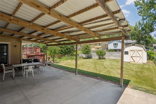 6427 Franklin Avenue, Windsor Heights, IA 50324