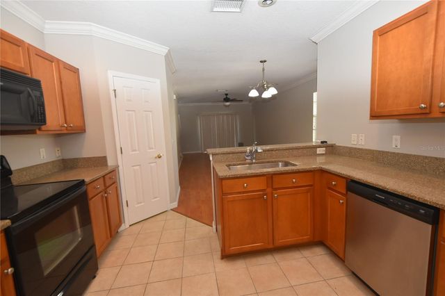 4901 ELIZABETH ANNE CIRCLE, Tampa, FL 33616