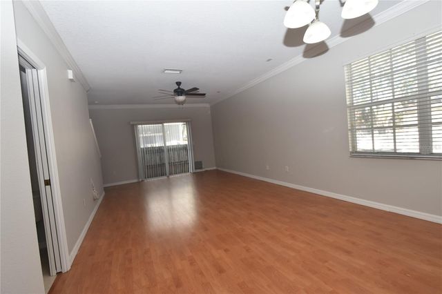 4901 ELIZABETH ANNE CIRCLE, Tampa, FL 33616