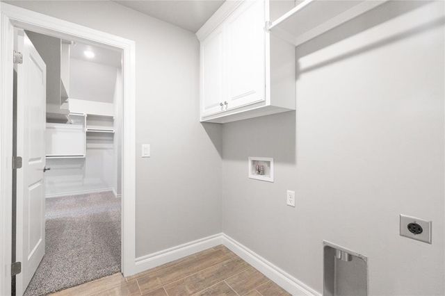 2304 NW 171st Street, Edmond, OK 73012