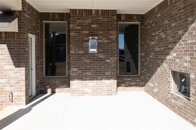 2304 NW 171st Street, Edmond, OK 73012