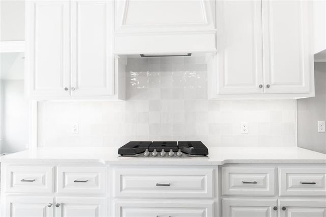 2304 NW 171st Street, Edmond, OK 73012