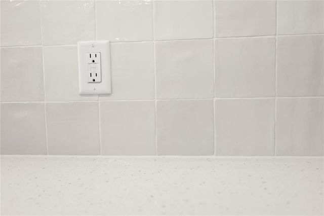 2304 NW 171st Street, Edmond, OK 73012