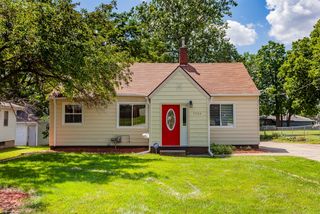 3524 E 38th Street, Des Moines, IA 50317