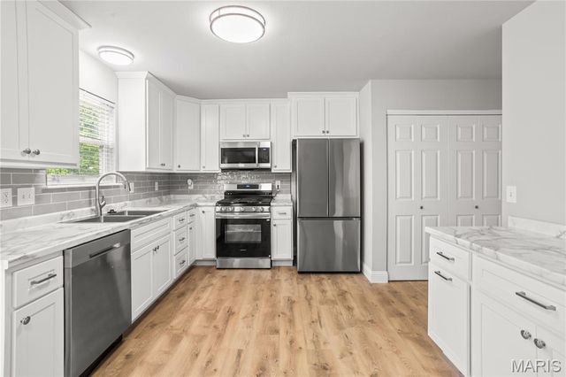 215 Gran Vista Drive, Festus, MO 63028