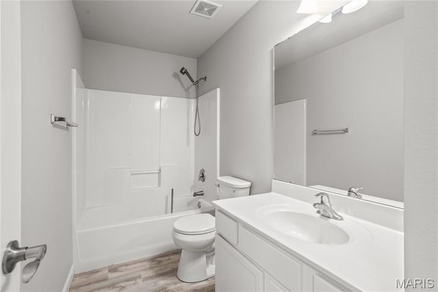 215 Gran Vista Drive, Festus, MO 63028