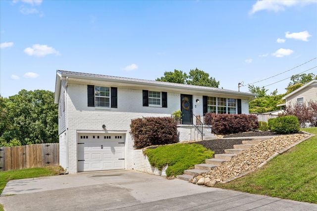 1445 Timber Hill Drive SE, Cleveland, TN 37323