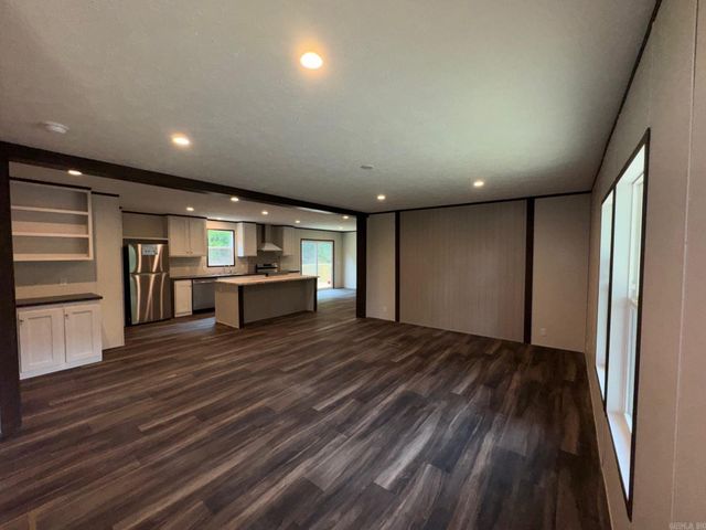 137 Parkshores circle, Hot Springs, AR 71901