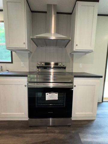 137 Parkshores circle, Hot Springs, AR 71901