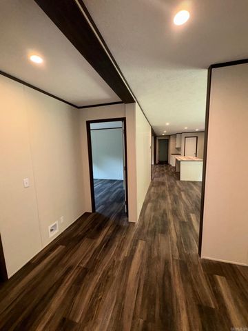 137 Parkshores circle, Hot Springs, AR 71901