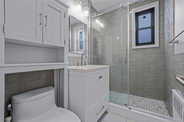 19947 22nd Avenue UPPER, Whitestone, NY 11357