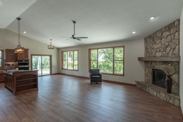 14502 Lynndale Drive, Baxter, MN 56425