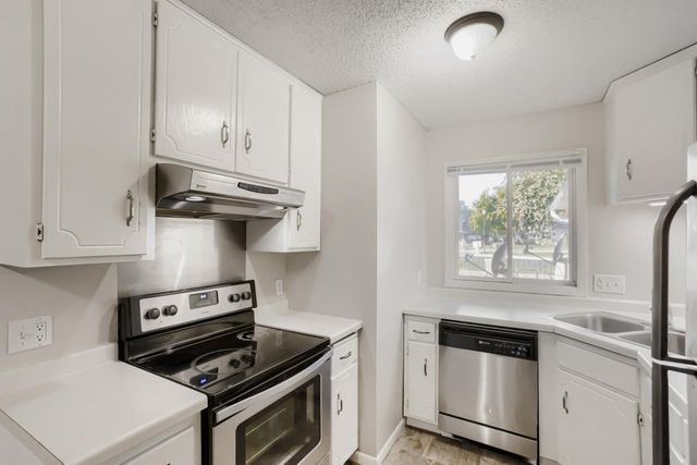 11345 Ibis Street NW, Coon Rapids, MN 55433