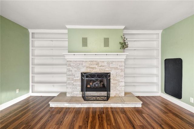 117 Meadow Lane, Warrensburg, MO 64093