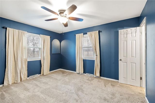 117 Meadow Lane, Warrensburg, MO 64093