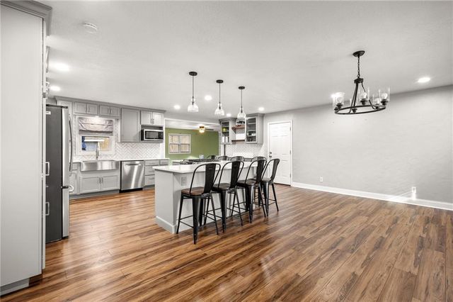 117 Meadow Lane, Warrensburg, MO 64093