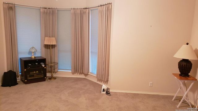 8403 Old Stone Gate, San Antonio, TX 78249