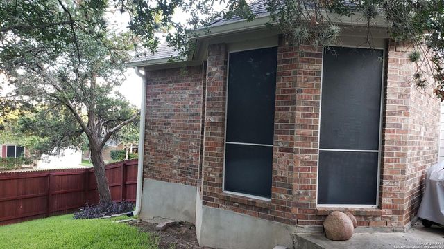 8403 Old Stone Gate, San Antonio, TX 78249