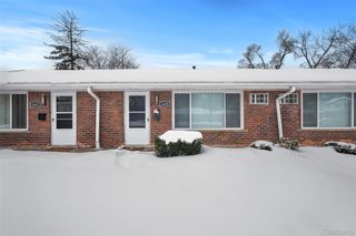 4403 Crooks Road, Royal Oak, MI 48073