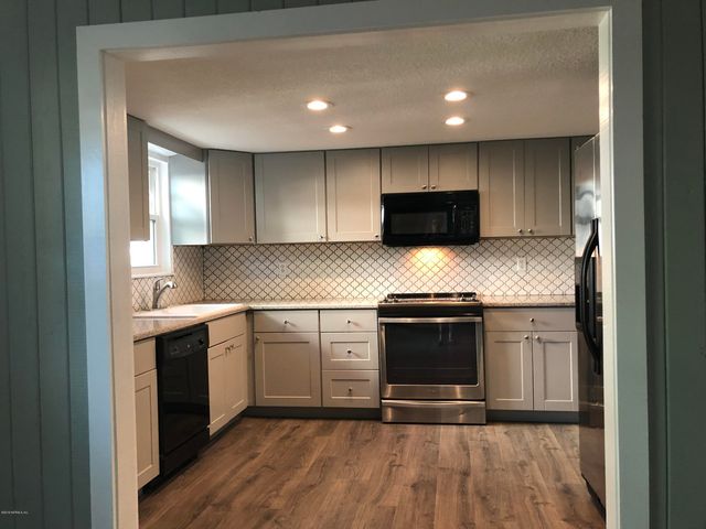 2132 BAY Road, Neptune Beach, FL 32266