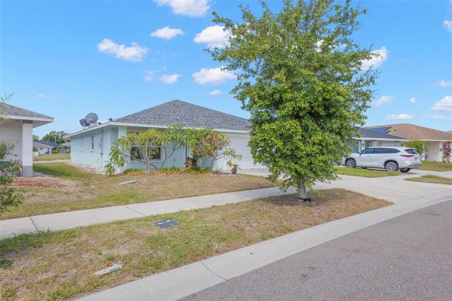 1550 BLOSSOM BAYOU CIRCLE, Ruskin, FL 33570