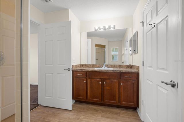 1550 BLOSSOM BAYOU CIRCLE, Ruskin, FL 33570