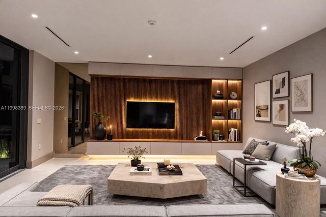 571 GLENRIDGE RD, Key Biscayne, FL 33149