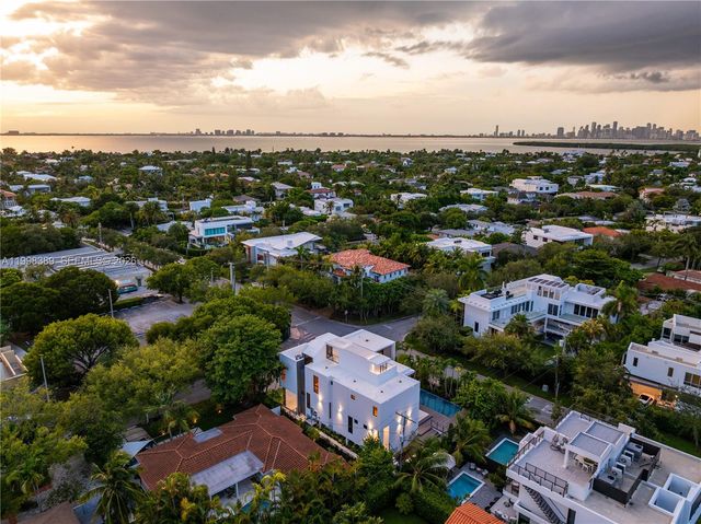 571 GLENRIDGE RD, Key Biscayne, FL 33149