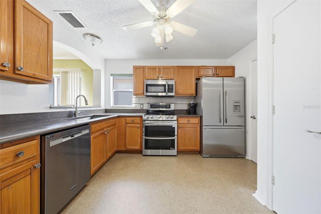 741 HERNANDEZ DRIVE, The Villages, FL 32159