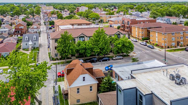 3154 N Oleander Avenue 2C, Chicago, IL 60707