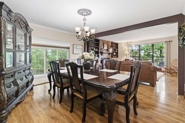 230 Whispering Oaks Drive, Somerset, KY 42503