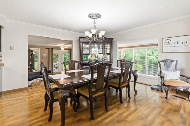 230 Whispering Oaks Drive, Somerset, KY 42503