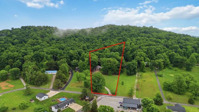 230 Whispering Oaks Drive, Somerset, KY 42503