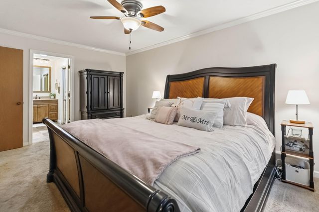 230 Whispering Oaks Drive, Somerset, KY 42503