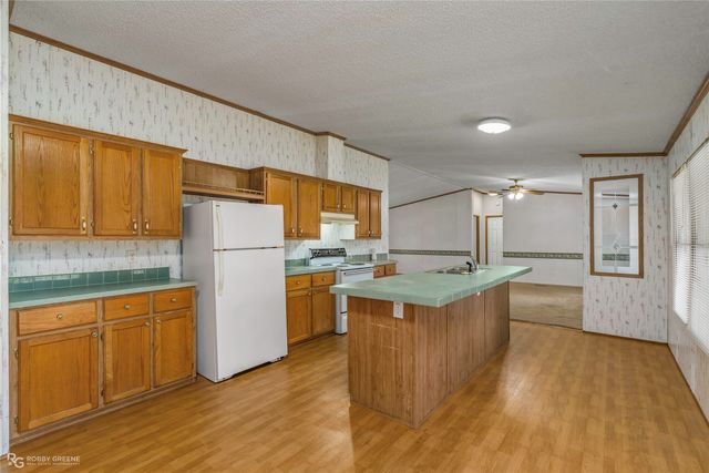 1230 Chipper Lane, Keithville, LA 71047