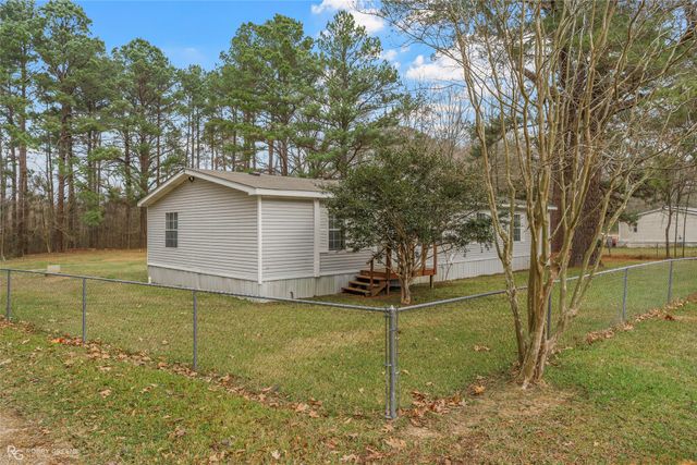 1230 Chipper Lane, Keithville, LA 71047