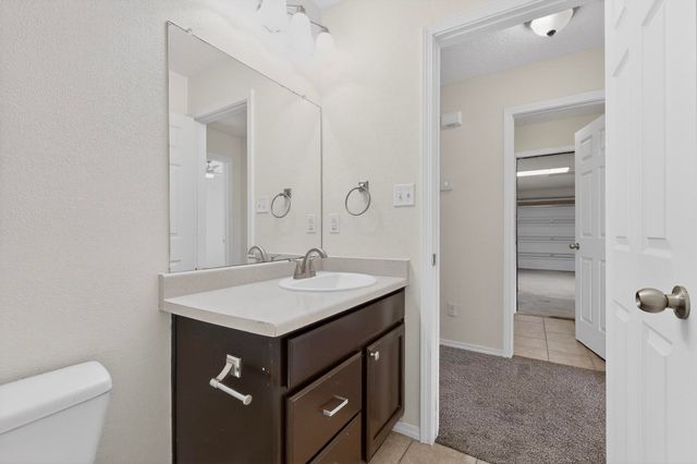 2190 Camino Rincon SW, Los Lunas, NM 87031