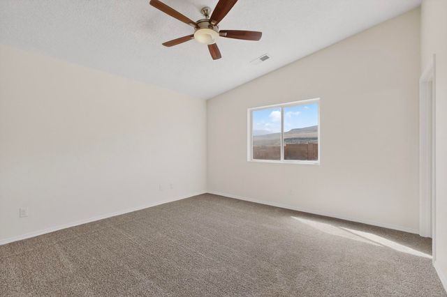 2190 Camino Rincon SW, Los Lunas, NM 87031