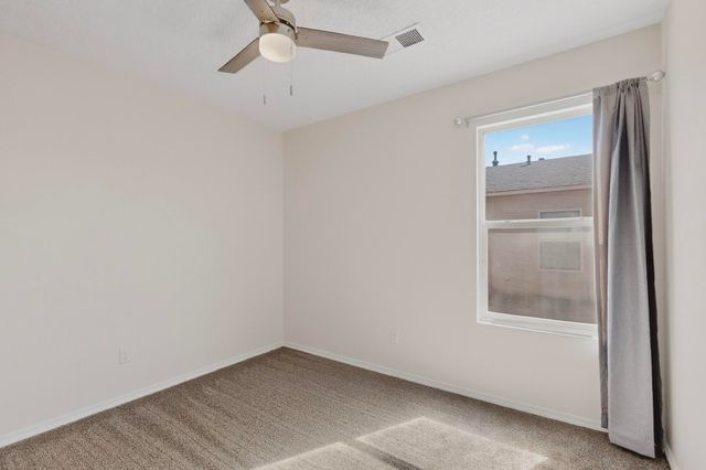 2190 Camino Rincon SW, Los Lunas, NM 87031