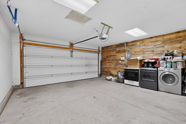 2190 Camino Rincon SW, Los Lunas, NM 87031