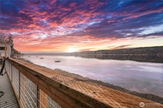 10212 NE North Shore Road, Belfair, WA 98528