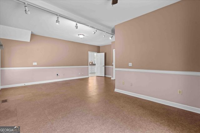120 Lisa Lane, Carrollton, GA 30117
