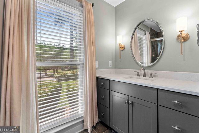 120 Lisa Lane, Carrollton, GA 30117