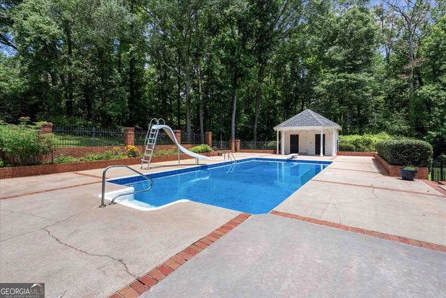 120 Lisa Lane, Carrollton, GA 30117
