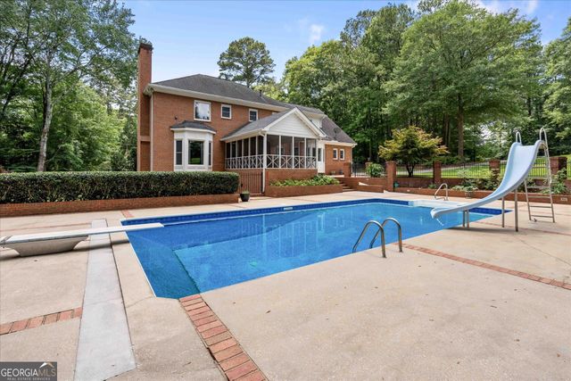 120 Lisa Lane, Carrollton, GA 30117