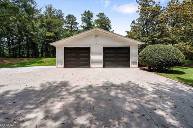 120 Lisa Lane, Carrollton, GA 30117