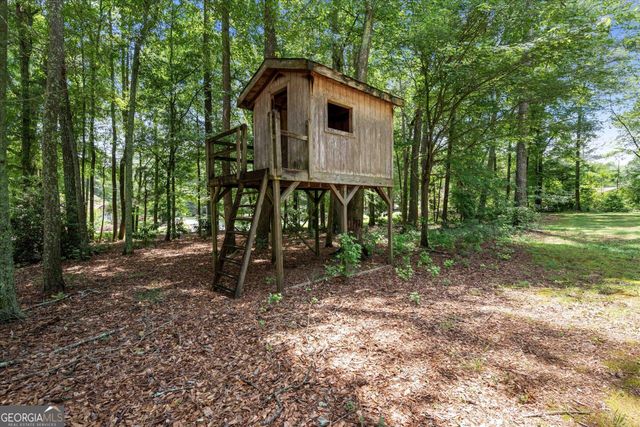 120 Lisa Lane, Carrollton, GA 30117