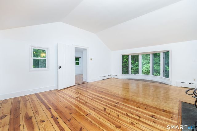 400 Thomaston Road, Watertown, CT 06795